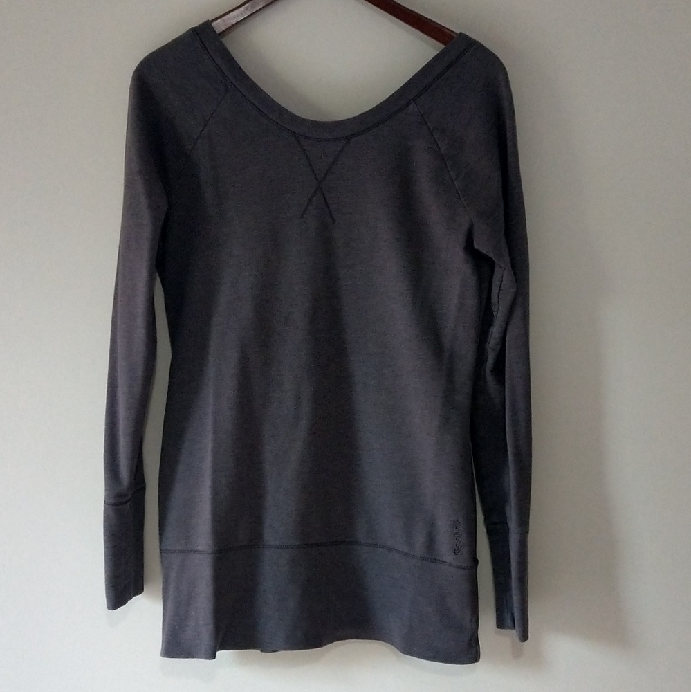 Reebok Medium Yoga Workout Shirt